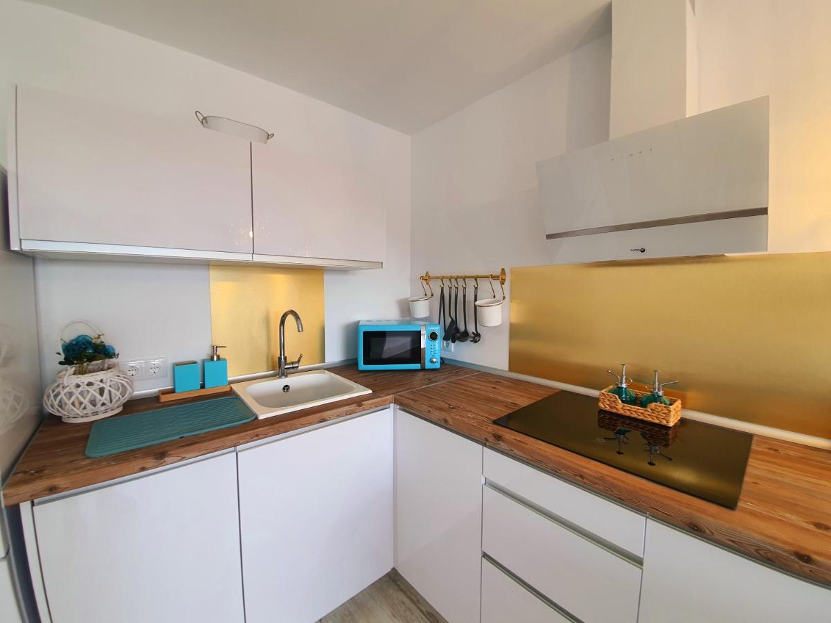 Benal Apartment Беналмадена Екстериор снимка